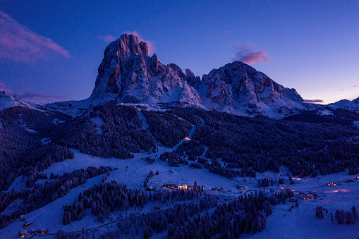 Keindahan Senja Pegunungan Dolomites Melalui Lensa Fotografi
