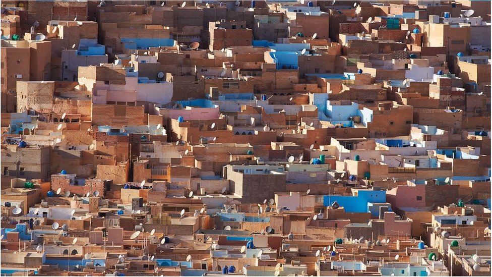 Mengabadikan Kota Mati Gurun Sahara Melalui Lensa Fotografi